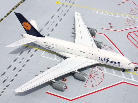 GeminiJets: Lufthansa A380-800 1:200 Diecast Model Plane